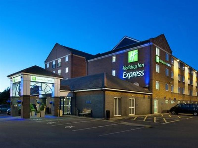 Holiday Inn Express Newcastle Gateshead, An Ihg Hotel Exterior foto